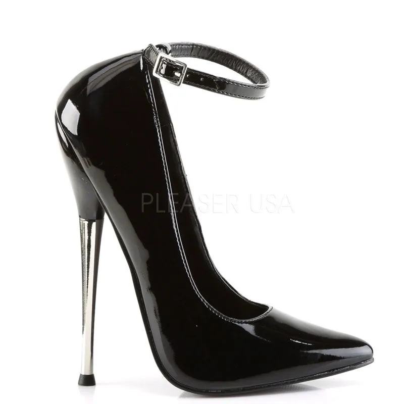 Escarpins vernis talon vertigineux
